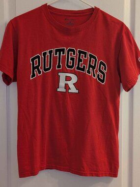 Rutgers R tee
